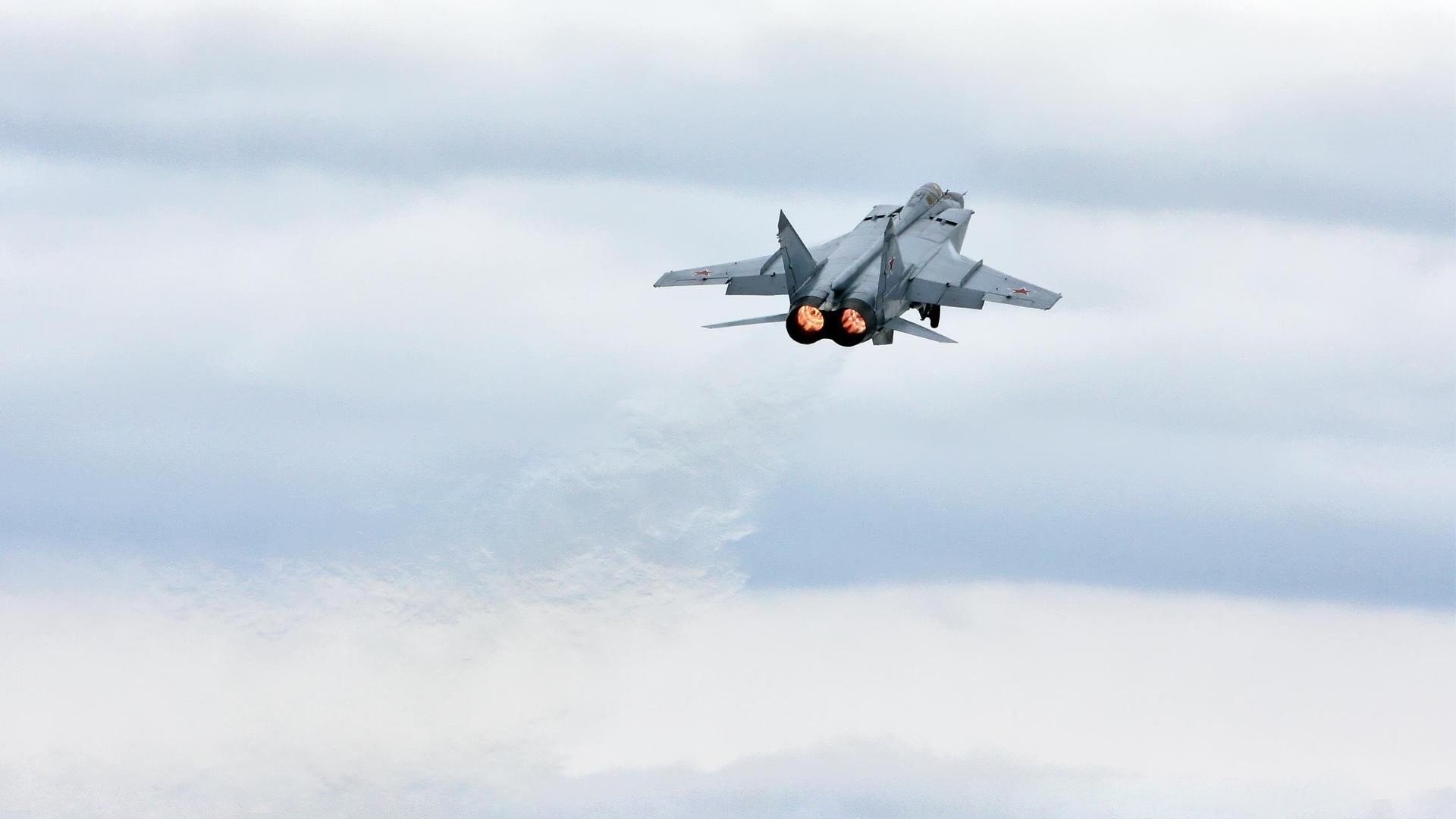 新加坡队赛制探讨:如何通过数据分析提升团体赛战术执行,新加坡联赛